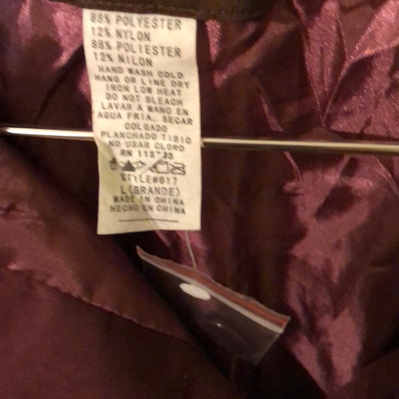 Button down wine jacket - Picture 2 of 4